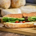 Gà Mía Muối Hoa Tiêu Da Giòn Thịt Chắc Chấm Muối Ớt